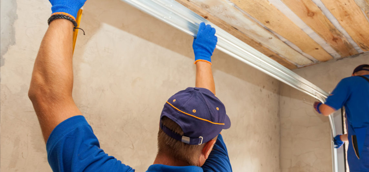commercial overhead garage door repair in Winter Springs